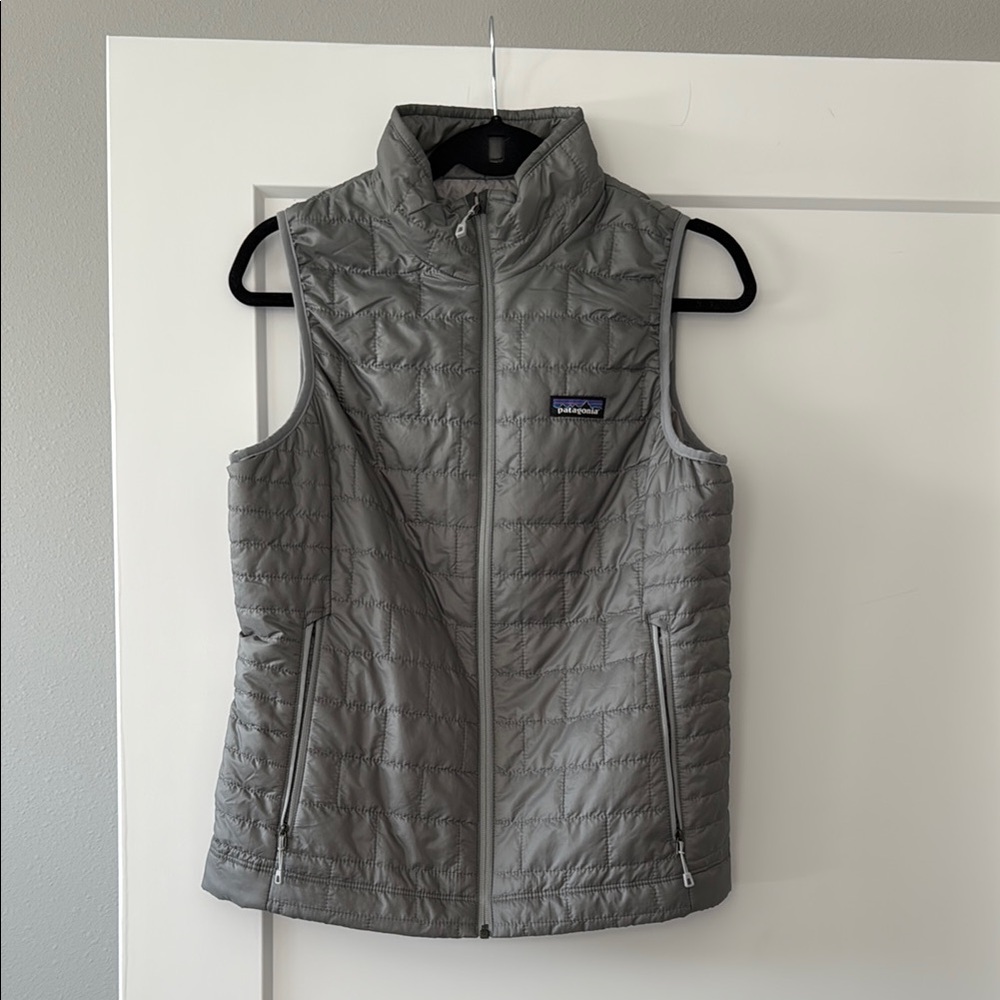 Patagonia Women's Gray Quilted Vest